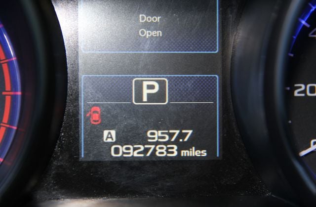 2016 Subaru Legacy 2.5i Premium - Photo 25