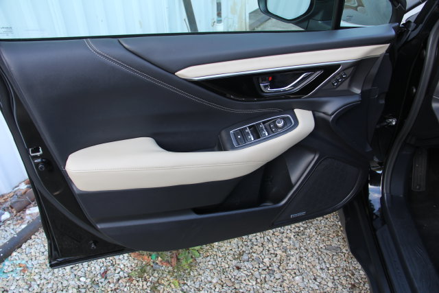 2020 Subaru Outback Limited - Photo 16