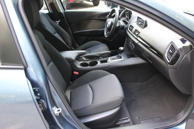 2014 Mazda MAZDA3 i Sport - Photo 30