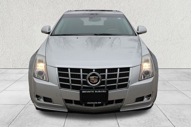 2012 Cadillac CTS Performance Wagon photo 2