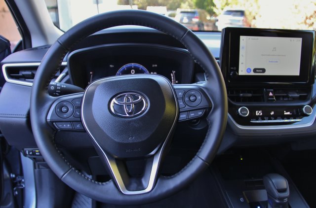 2026 Toyota Corolla Cross LE - Photo 21