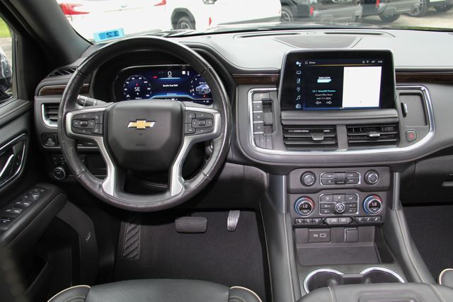 2023 Chevrolet Suburban Premier - Photo 23