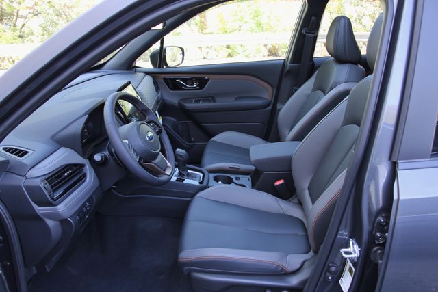2025 Subaru Forester Sport - Photo 18