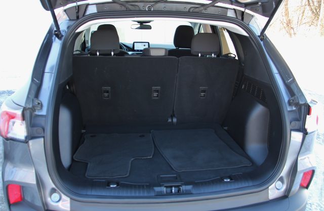 2022 Ford Escape SE - Photo 34