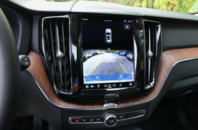 2023 Volvo XC60 Plus - Photo 22