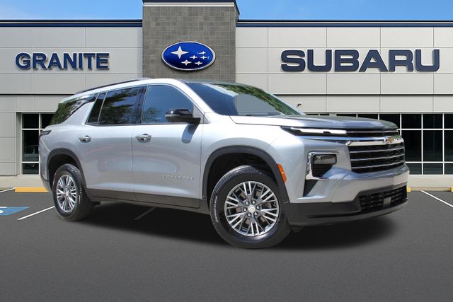 2026 Chevrolet Traverse LT - Photo 3