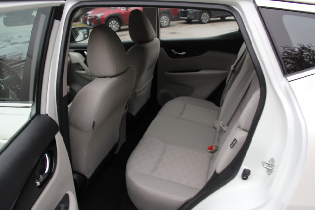 2020 Nissan Rogue Sport SV - Photo 32