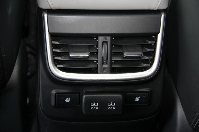 2020 Subaru Outback Limited - Photo 33
