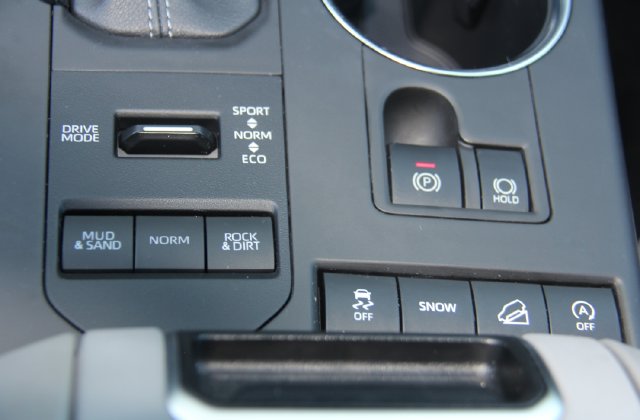 2022 Toyota Highlander XLE - Photo 29