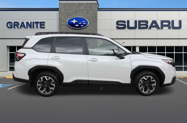 2025 Subaru Forester Premium - Photo 11