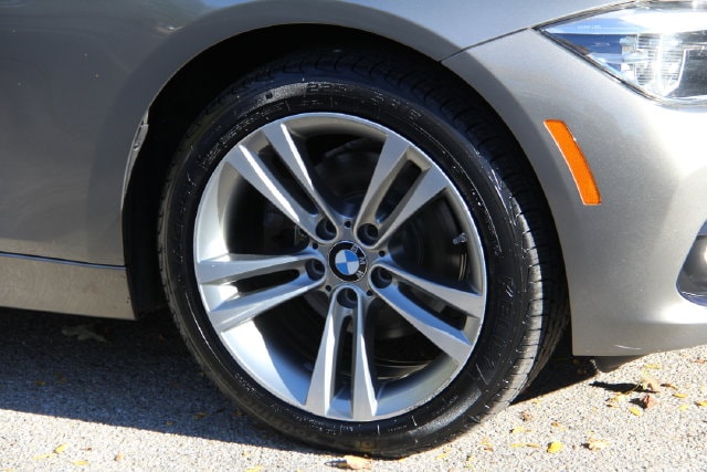 2018 BMW 3 Series 330i - Photo 11