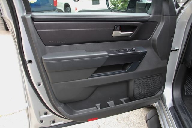 2024 Toyota Tundra SR5 - Photo 18