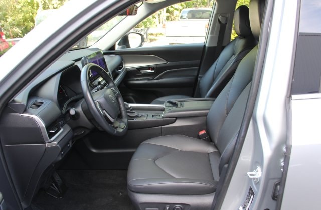 2024 Toyota Grand Highlander XLE - Photo 20