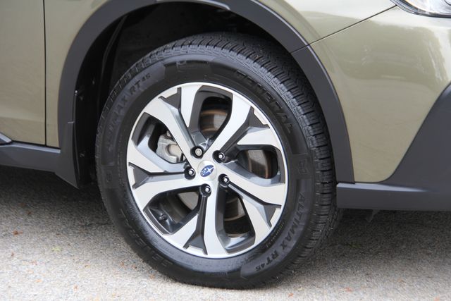 2021 Subaru Outback Limited - Photo 14
