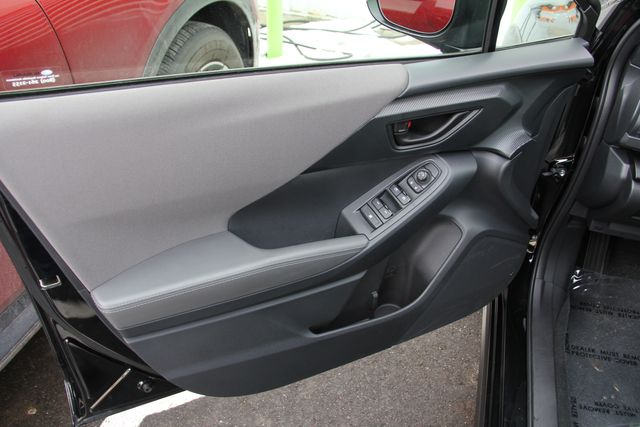 2025 Subaru Crosstrek Premium - Photo 16
