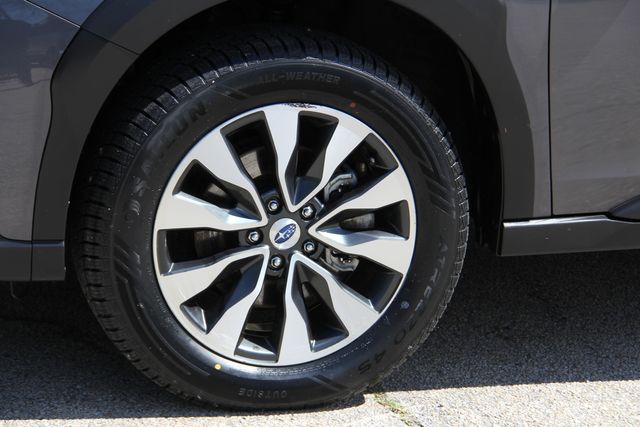 2025 Subaru Outback Limited - Photo 14