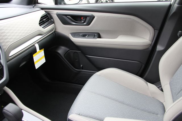 2025 Subaru Forester Premium - Photo 30