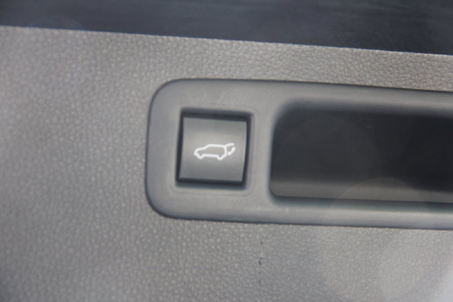 2022 Toyota Highlander XLE - Photo 38