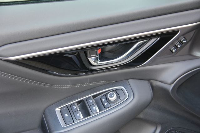 2025 Subaru Legacy Limited - Photo 17