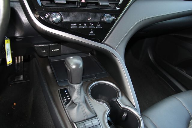 2023 Toyota Camry SE - Photo 25
