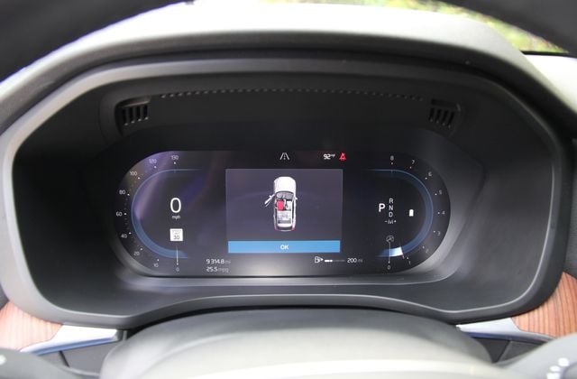2023 Volvo XC60 Plus - Photo 19