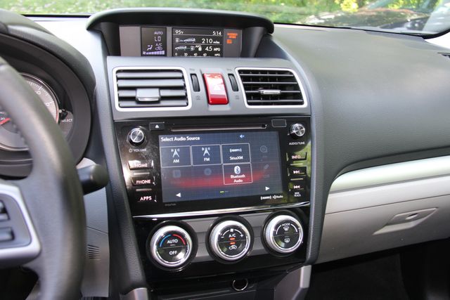 2016 Subaru Forester i Limited - Photo 26