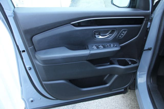 2025 Honda Pilot Touring - Photo 16