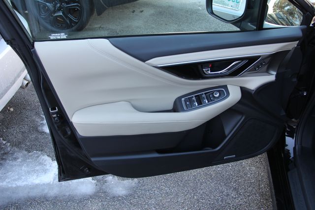 2025 Subaru Legacy Limited - Photo 16