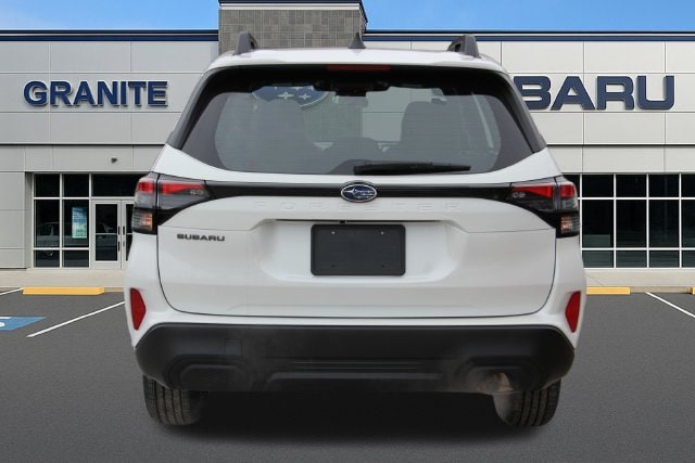 2026 Subaru Forester Base - Photo 7