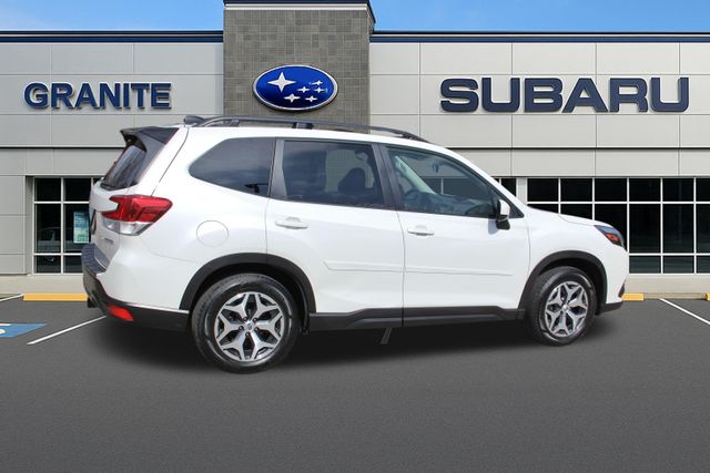 2024 Subaru Forester Premium - Photo 8