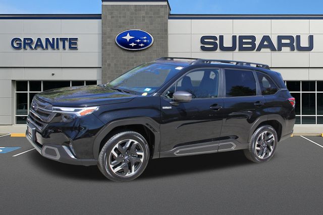 2025 Subaru Forester Limited - Photo 13