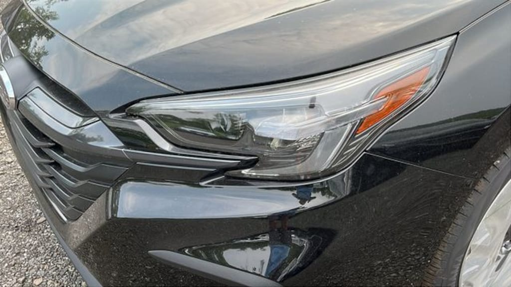 New 2025 Subaru Legacy Limited Sedan