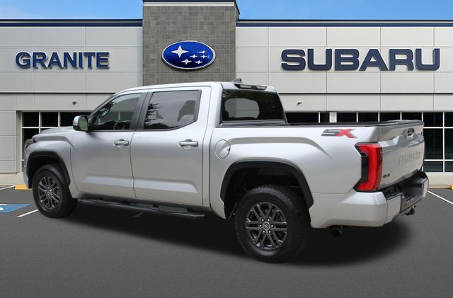 2024 Toyota Tundra SR5 - Photo 8