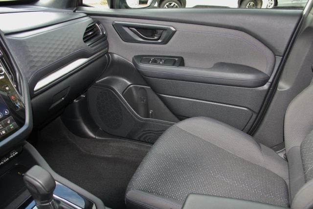 2025 Subaru Forester Premium - Photo 28