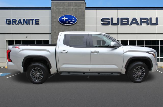 2024 Toyota Tundra SR5 - Photo 12