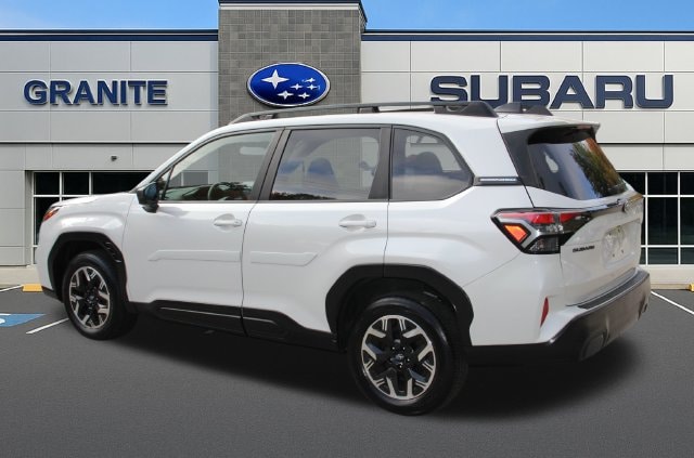 2025 Subaru Forester Premium - Photo 8