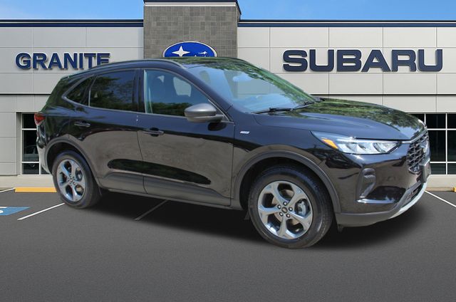 2025 Ford Escape ST-Line - Photo 14