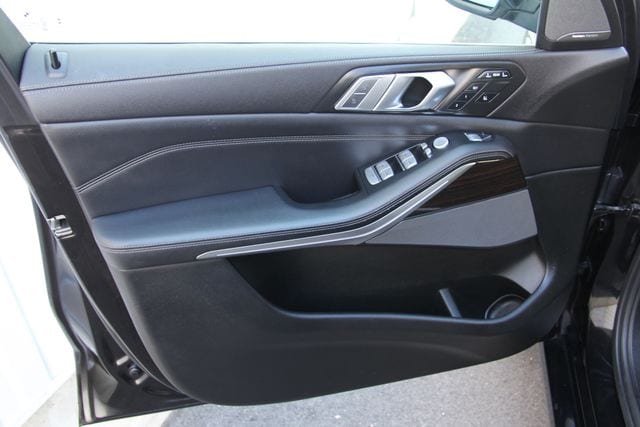 2019 BMW X7 40i - Photo 16