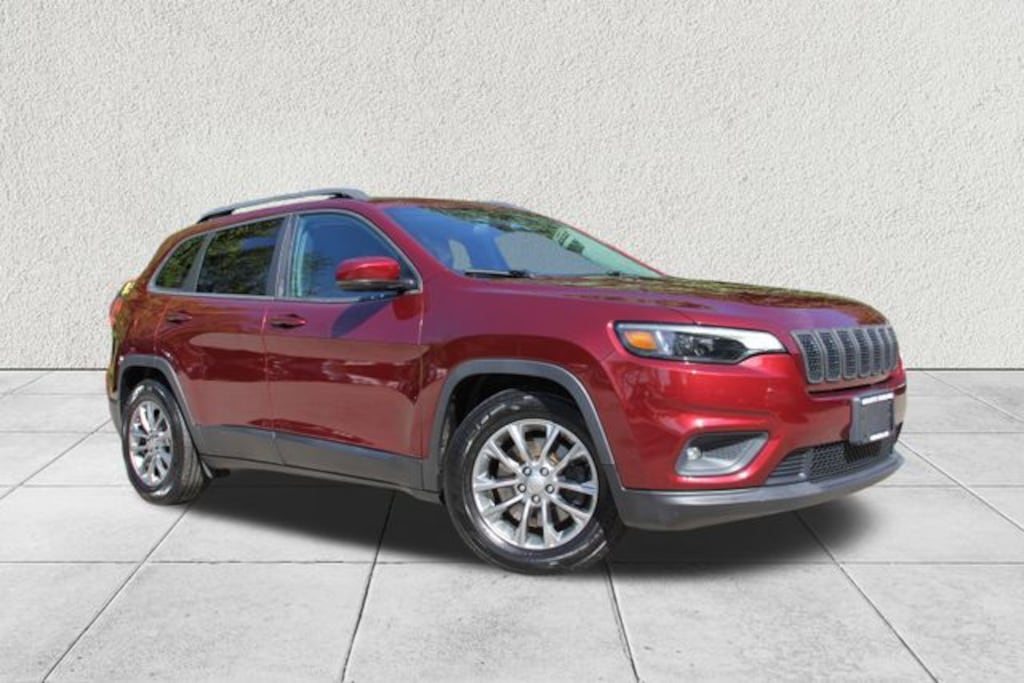Used 2019 Jeep Cherokee Latitude Plus SUV