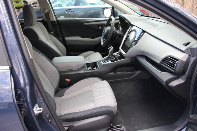 2025 Subaru Outback Premium - Photo 35