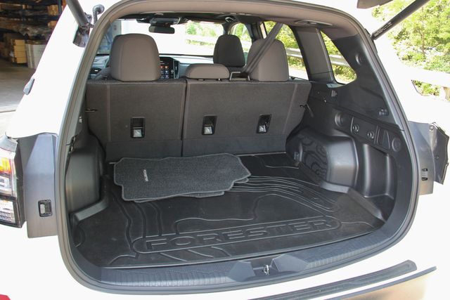 2025 Subaru Forester Premium - Photo 31