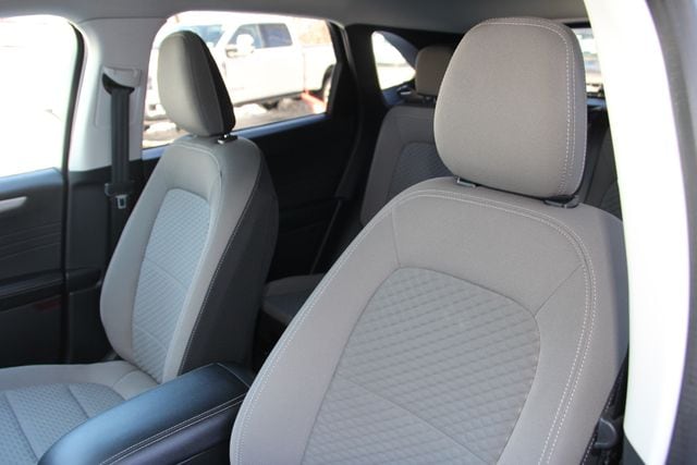 2022 Ford Escape SE - Photo 18