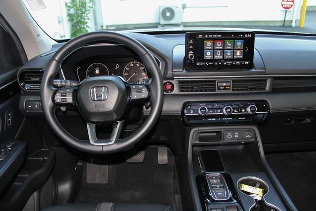 2025 Honda Pilot Touring - Photo 22