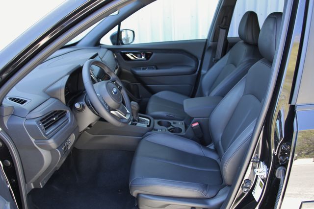 2025 Subaru Forester Limited - Photo 17