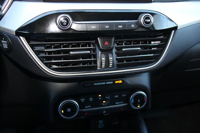 2022 Ford Escape SE - Photo 27