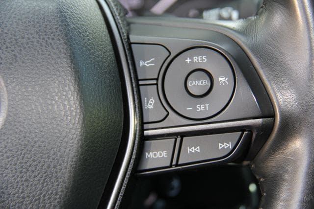 2023 Toyota Camry SE - Photo 20