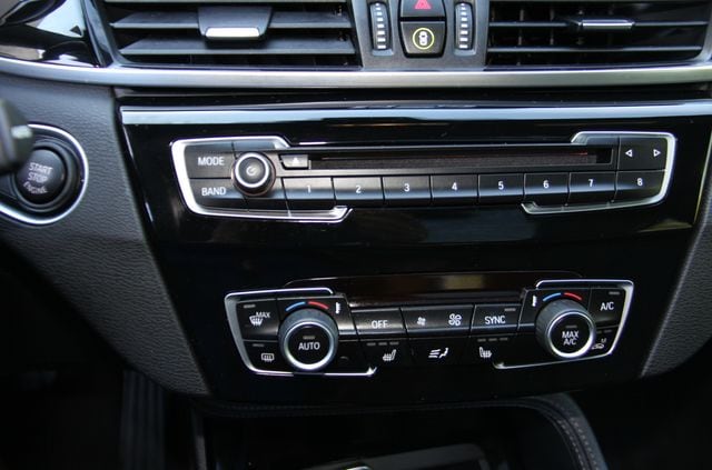 2016 BMW X1 28i - Photo 28