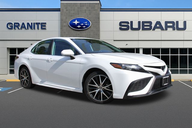 2023 Toyota Camry SE photo 2