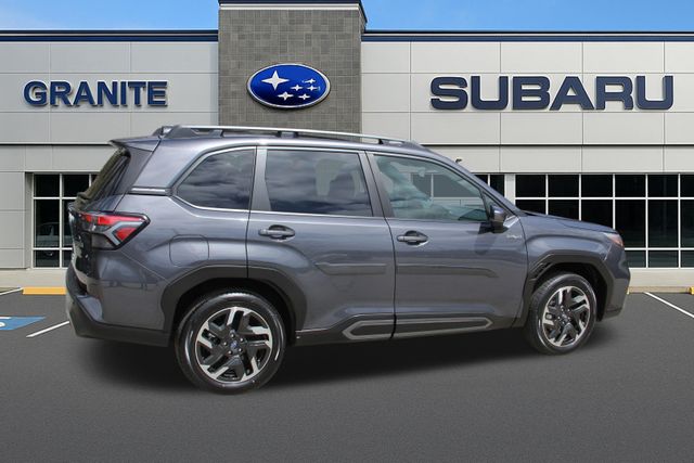 2025 Subaru Forester Limited - Photo 11