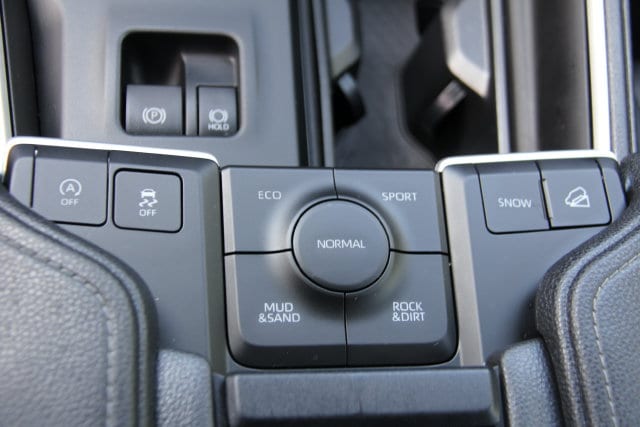 2024 Toyota Grand Highlander XLE - Photo 30